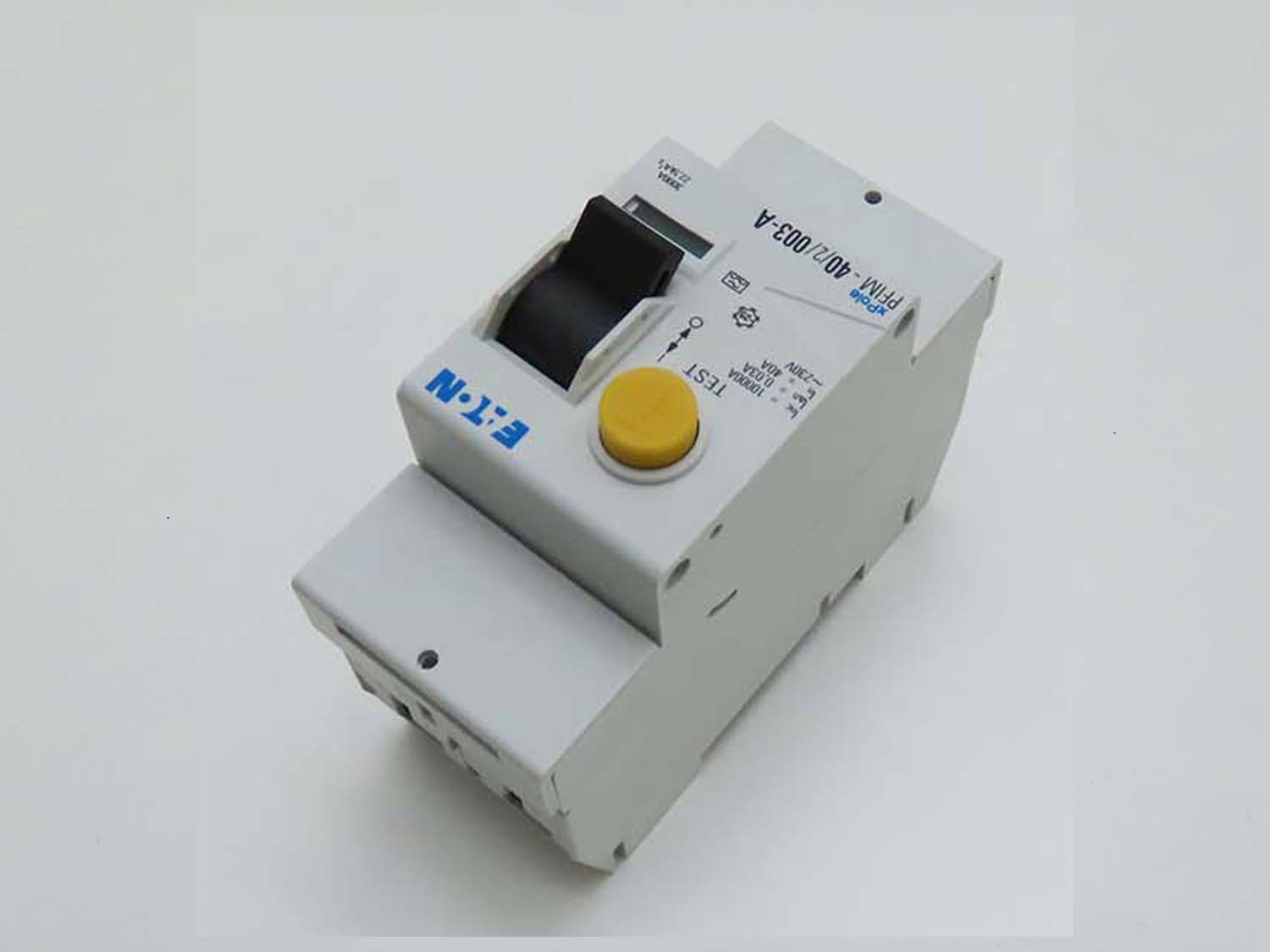 Crush mounted RCD (residual-current device) single phase (with 230v only)