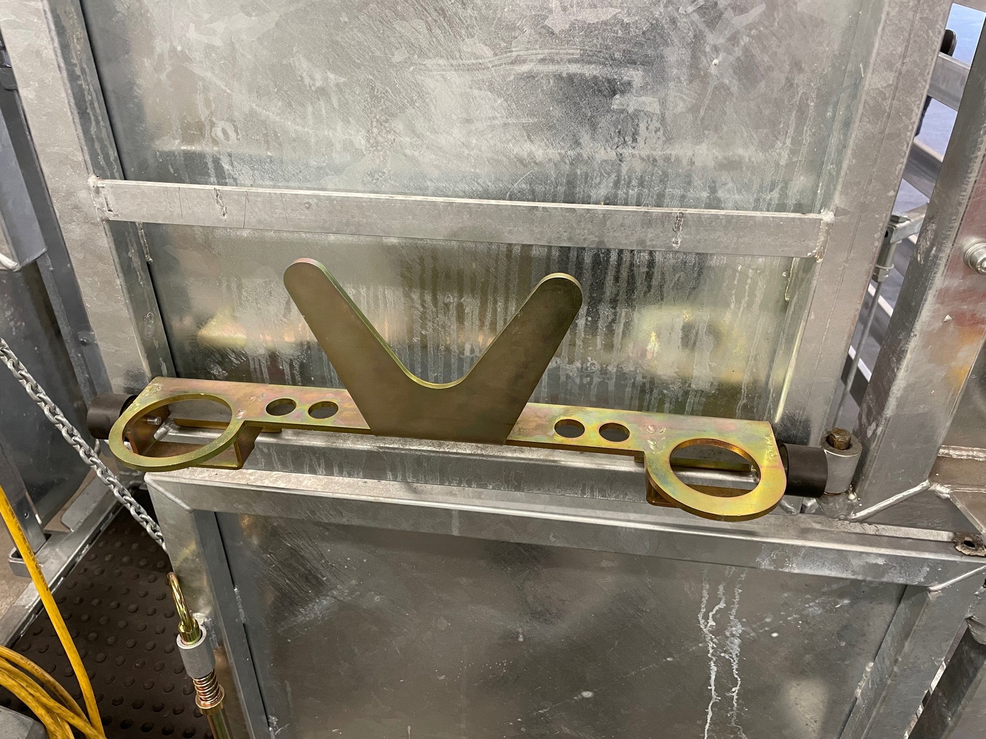 TOOL HOLDER